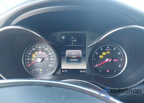 2018 Mercedes-Benz Glc 300 Coupe 4Matic z USA, uszkodzony, nr VIN WDC0J4KB8JF351038